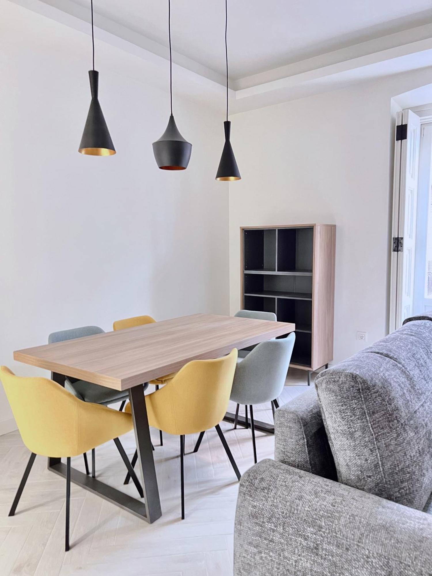 Domus Apartment